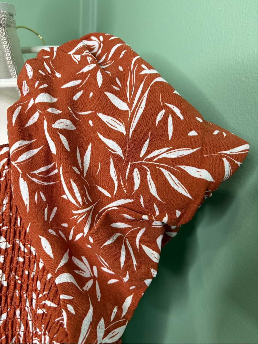 Inspired Hearts Rust Maxi jump suit with White Leaf Pattern - Picture 6 of 6